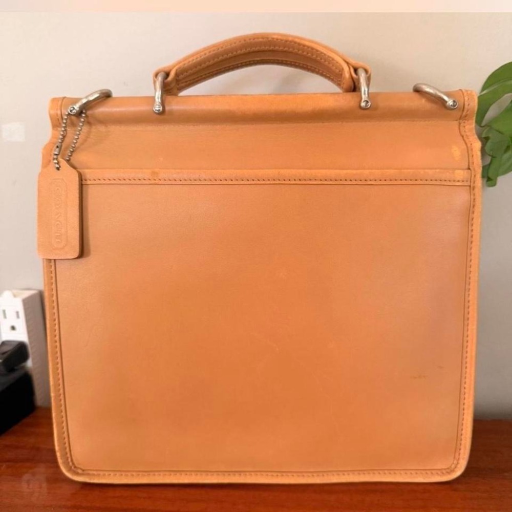 Vintage Coach Willis Bag # 9927 Camel Nickel Hardware - Picture 4 of 6
